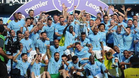 In Pics Manchester City Players Finally Get Hands On Epl Trophy
