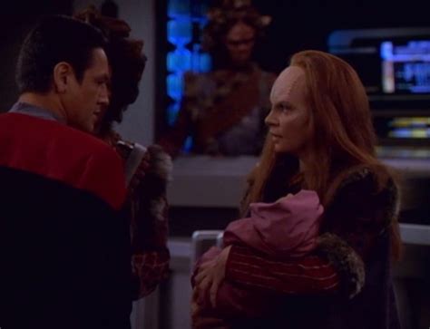 Star Trek Voyager Rewatch Basics Part I