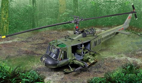 Cs01008 Uh1 Huey Helicopter Hog Maison Militaire
