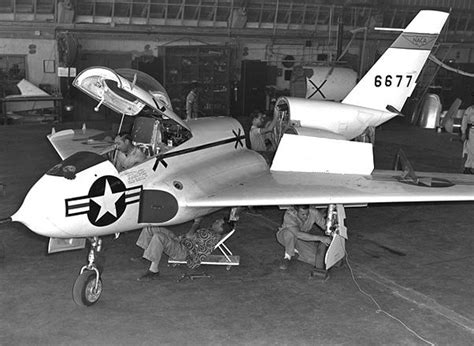 Northrop X 4 172