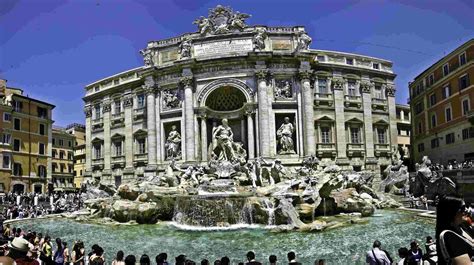 Visite De La Fontaine De Trevi à Rome Rome Garden Hôtel