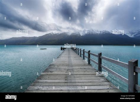 New Zealand South Island Glenorchy Lake Wakatipu With Empty Jetty