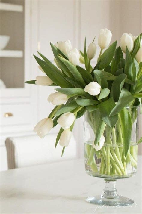 30 Stunning Easter Flower Arrangement Ideas To Enjoy Flowers Of The