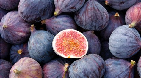 Fresh figs are usually enjoyed raw. Roasted Figs | Cook Create Connect