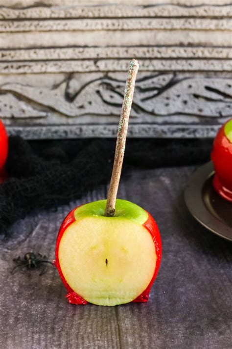 Easy Homemade Candy Apples The Prettiest Candied Apples Youll Ever