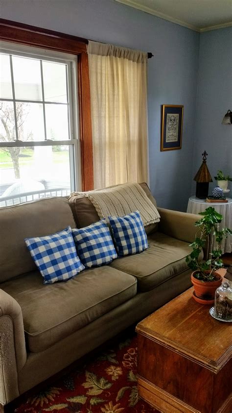 Organize Your Living Room The Frugal Way The Peaceful Haven