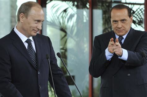 Vladimir Putin Ha Fatto Gli Auguri Di Buon Anno A Silvio Berlusconi