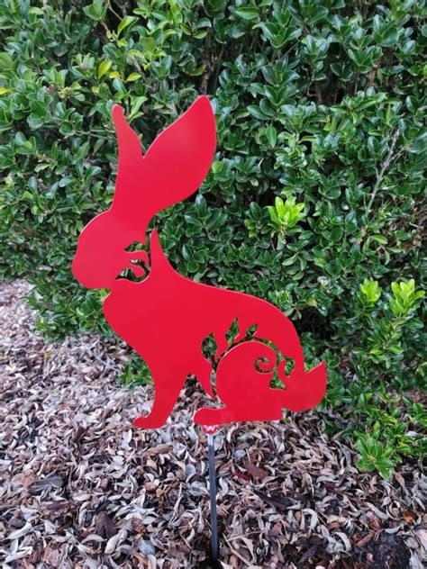 Metal Art Garden Rabbit Stake Decoration Bunnie Tgarden Art