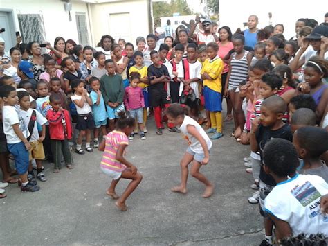 Passinho The Dance Craze Coming Out Of Rio S Favelas Nigerianmuse Nigerianmuse