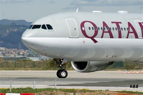Book flights, read 10,999 reviews on qatar airways. Xeitos de Viaxar: QATAR Airlines
