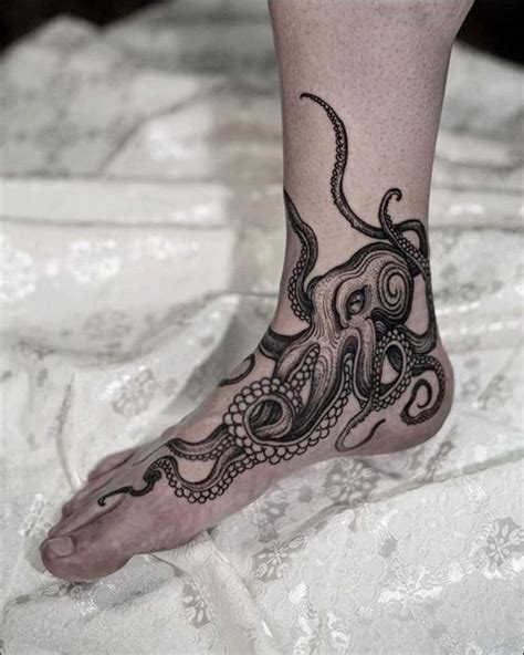 Update Women S Octopus Tattoo Super Hot In Cdgdbentre