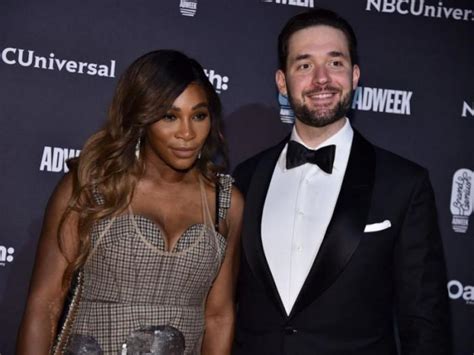 Stay in touch with venus. Serena Williams 'Ehemann: "Mit unserer Tochter ist es ein ...