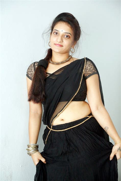 Tamil Latest Actress Janani Reddy Awesome Black Saree Images Gallery 02 Beautiful Indian