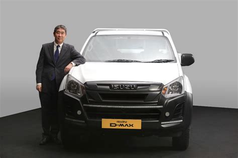 Isuzu Motors India Launches Bsvi Compliant D Max Regular Cab And S Cab