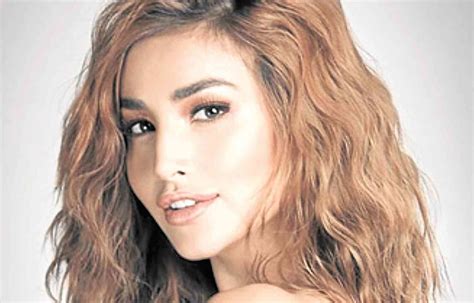 Nathalie Hart More Comical Than Seductive In Sin Island Inquirer Entertainment