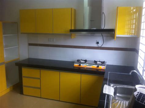 Fizly kabinet dapur pintu kabinet kabinet dapur kayu, anda akan dapat memasak dengan lebih leluasa karena jenis kayu untuk kabinet dapur desainrumahid com sumber : Kabinet Dapur Terus Dari Kilang: Kabinet dapur kuning ...