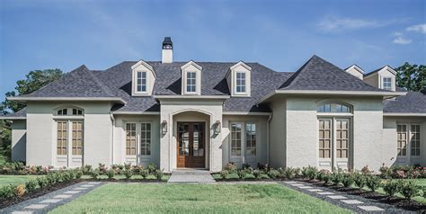 Traditional — Hamilton Custom Homes