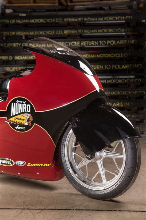 Burt munro scrisse per molti anni al suo amico inglese john andrews appassionato di bicilindrici americani. Lee Munro's Indian Scout | Indian scout, Burt munro, Indian