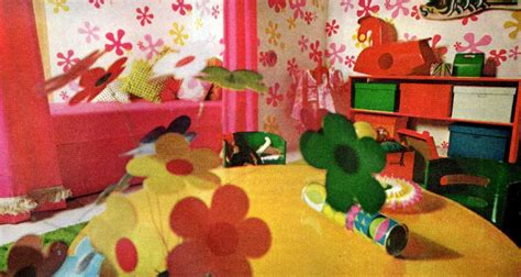 15 Fun Retro Ways To Decorate A Childs Bedroom With Real 60s Style