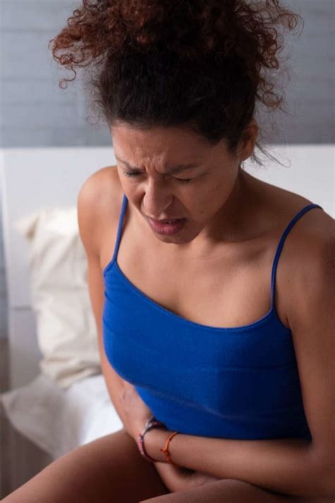 Headaches and nausea are common complaints. Loss of appetite and nausea: Why does it happen?
