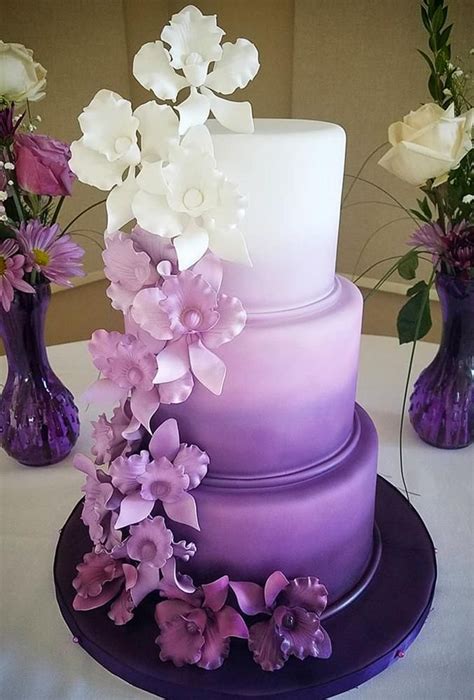 45 Beautiful And Tasty Wedding Cake Trends 2021 Purple Wedding Cakes