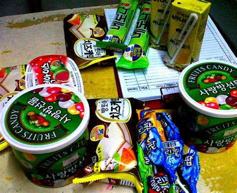 Melona Korean Ice Cream In Kiwi Korean Ice Cream Cute Food Melona