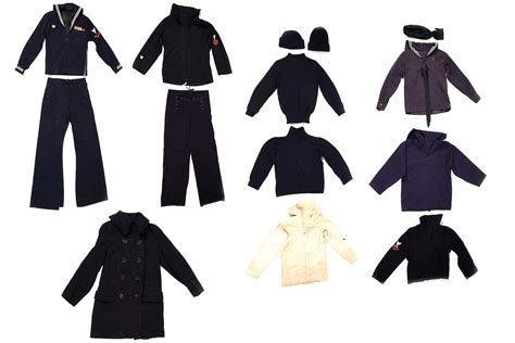 LOT OF 13: WORLD WAR I - WORLD WAR II ERA US NAVY UNIFORM PIECES