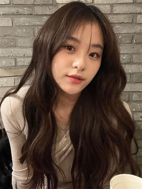 Korean Long Wavy Hairstyles For Girls Asian Hair Wavy Korean Long Hair