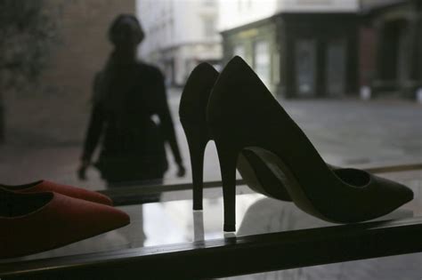 Uk Lawmakers To Companies End Sexist High Heel Dress Codes
