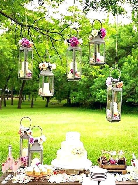 On the day of the party, he goes to work but joins the party later that evening. Garden Party: Pour soirées entreprise, particulier: Five ...