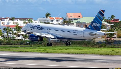 N526jl Jetblue Airways Airbus A320 At Sint Maarten Princess Juliana