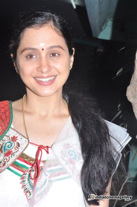 Devayani Actress Photos Stills Gallery