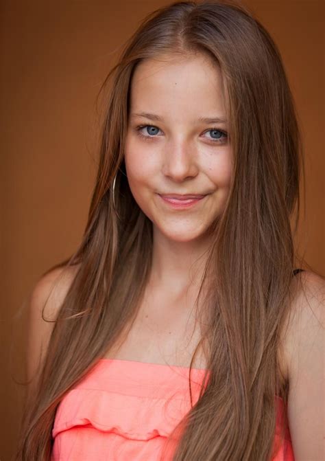 The age where they are in between growing up to a beautiful teenager, yet with the innocence and cuteness in them. a pretty 13 year old girl photographed in july 2015 by serhiy lvivsky 03 - Jade Jade Jade Photo ...