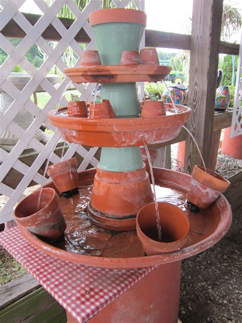 Fountain Made From Clay Pots Diy Garden Decor Projects Garden Crafts