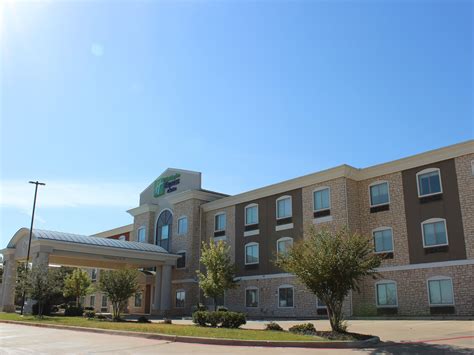 Hotels In Mansfield Tx Holiday Inn Express And Suites Mansfield