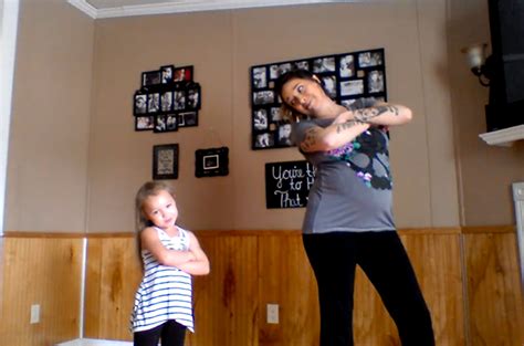 Watch Adorable Daughter And Pregnant Moms Impressive Living Room Dance