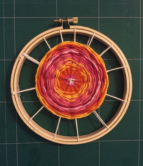 Circular Weaving Crafts To Do Crafts For Kids Diy Crafts Projects