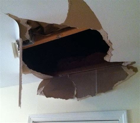 This process won't work on lath plaster, try one of the plaster repair techniques on this page instead. How To Easily Fix A Hole In Your Ceiling Or Walls Drywall ...