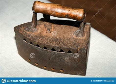 Old Charcoal Iron For Ironing Clothes Stock Image Image Of Antique