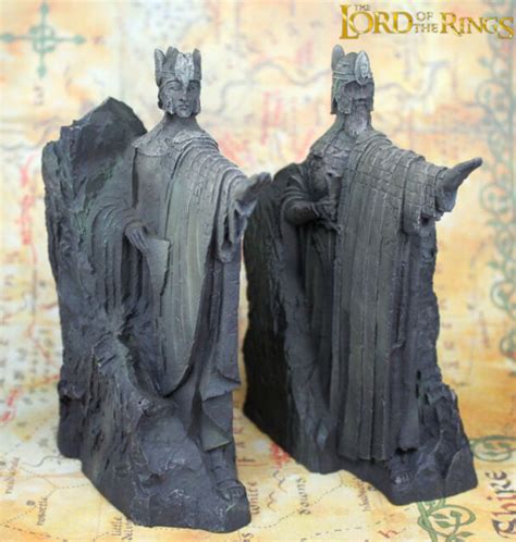 In Stock Lord Of The Rings Hobbit Third The Gates Of Gondor Argonath