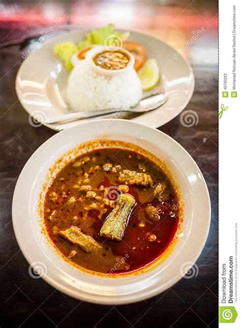 Cabe rawit secukupnya cabe merah secukupnya 6 siung. Daging Tetel Asam Pedas stock photo. Image of famous ...