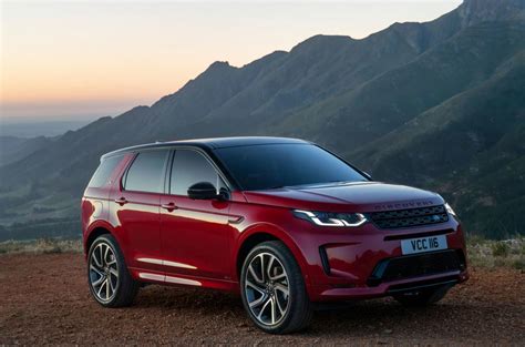 It uses new signature led headlights and taillights. New Land Rover Discovery Sport receives interior overhaul ...