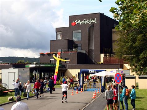 Rhön park hotel offers the ideal setting for you, your family and friends to spend the nicest time of the year, whatever. Rhön Park Hotel war Ziel