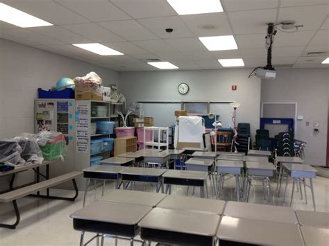 3 Teacher Chicks Classroom Setup With Lots Of Freebies