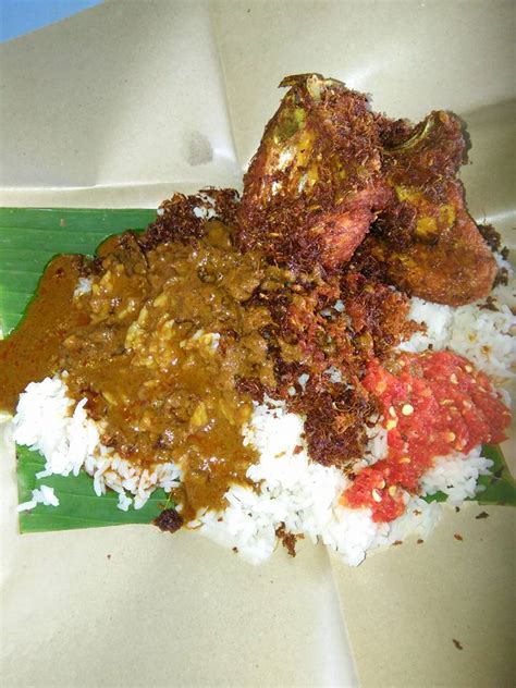 Pick up or get it delivered! 10 Best Nasi Kukus In KL & PJ That'll Make You Say "SEDAP ...