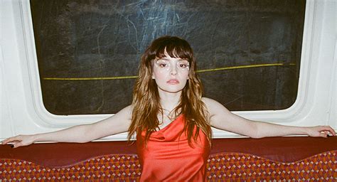 Chrvches Lauren Mayberry Announces Solo Tour Static Primary