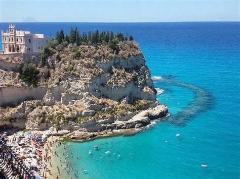 Le 10 spiagge più belle della Calabria Da Sellia a Tropea a Catanzaro