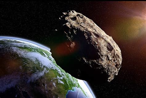 Nasa Warns Of 3 Skyscraper Sized Asteroids Headed Toward Earth This