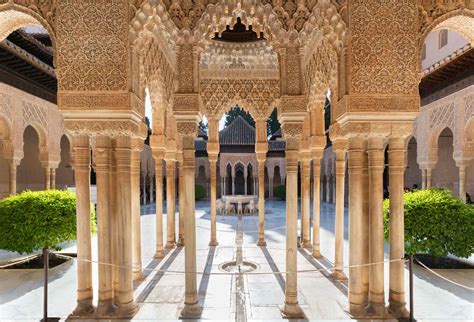 La Alhambra De Granada Todo Lo Que Necesitas Saber 2020 España Guide