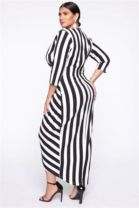 Keep Holding On Stripe Midi Dress Blackwhite Striped Midi Dress